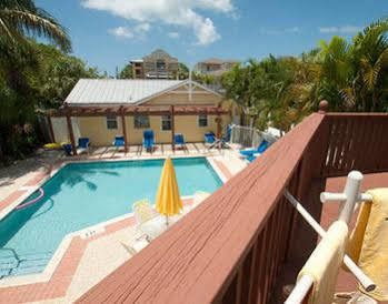 Anna Maria Beach Cottages Anna Maria Island Exterior photo